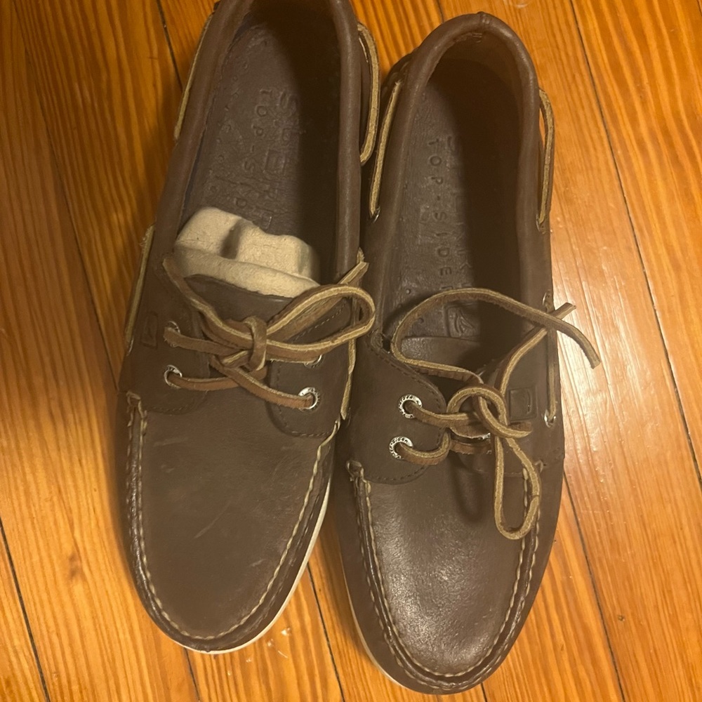 Sperrys like new